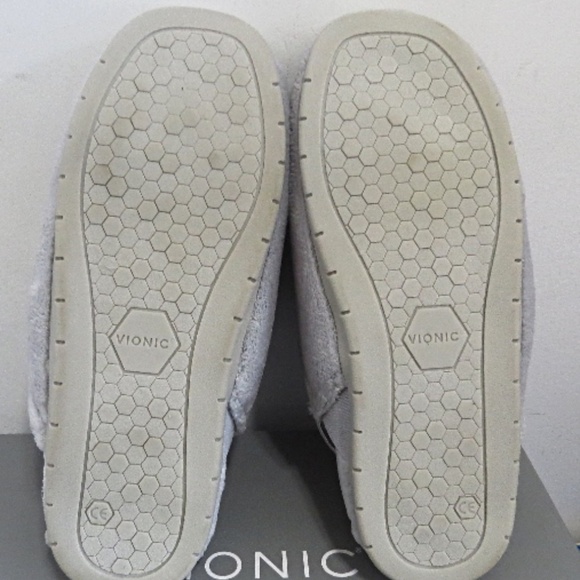 Retail $115 NIB VIONIC Karma Aleah Terry Slippers Size 9 - Picture 3 of 6